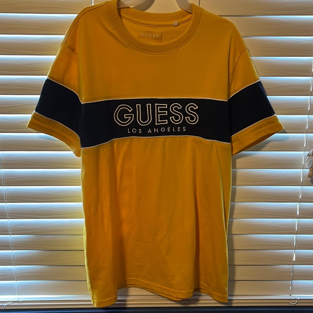 Guess T-Shirt